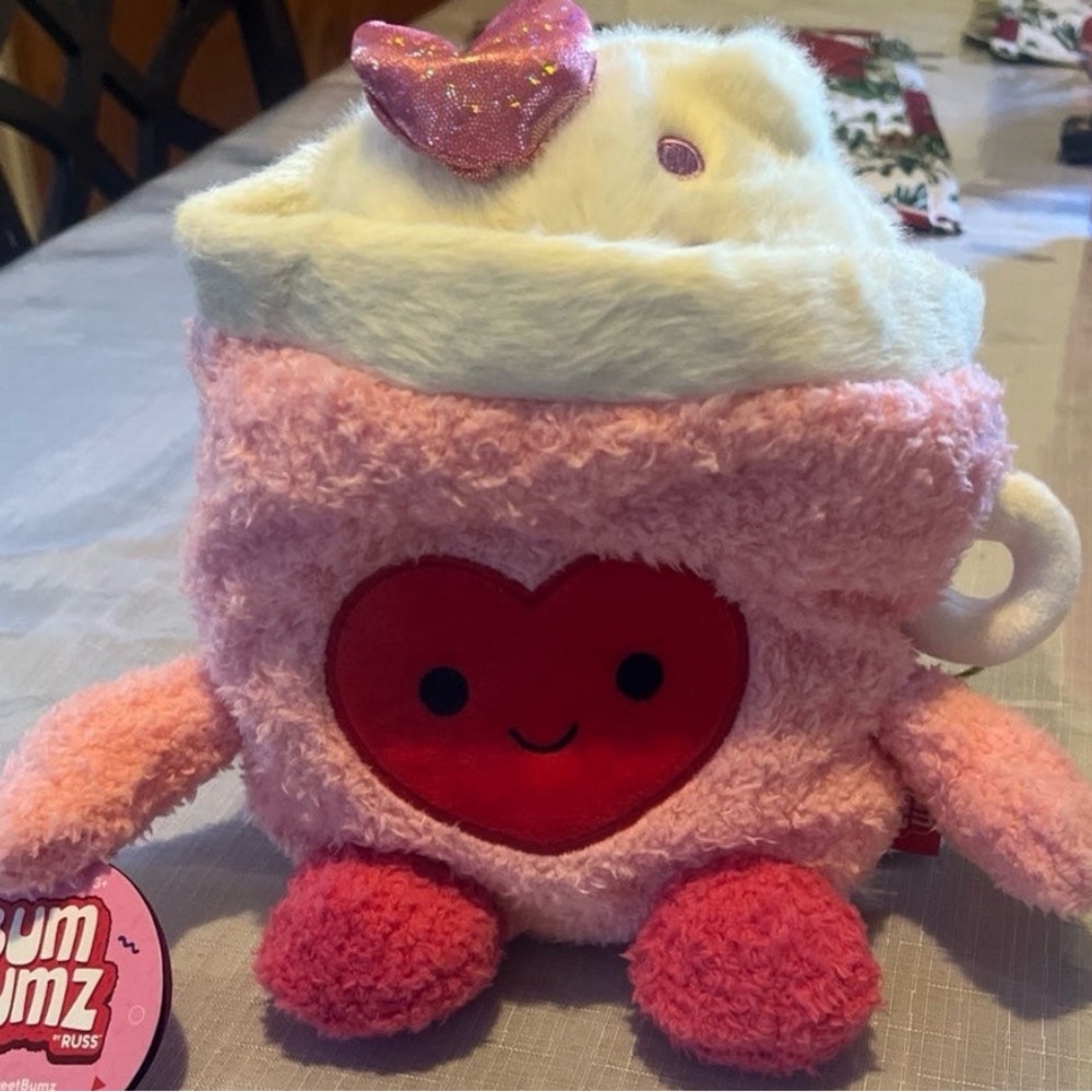 MEGHAN the MUG 7.5” SWEET BUMZ BumBumz VALENTINES 2024
